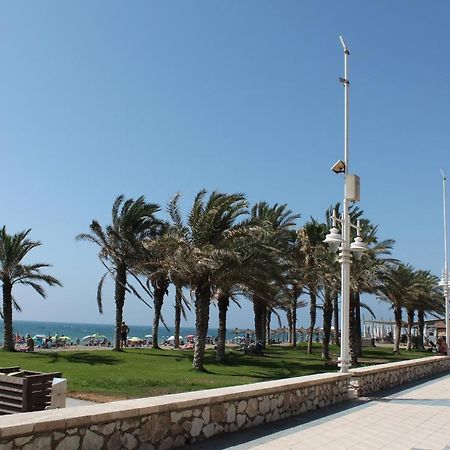 Frente Al Mar Apartment Malaga Exterior photo