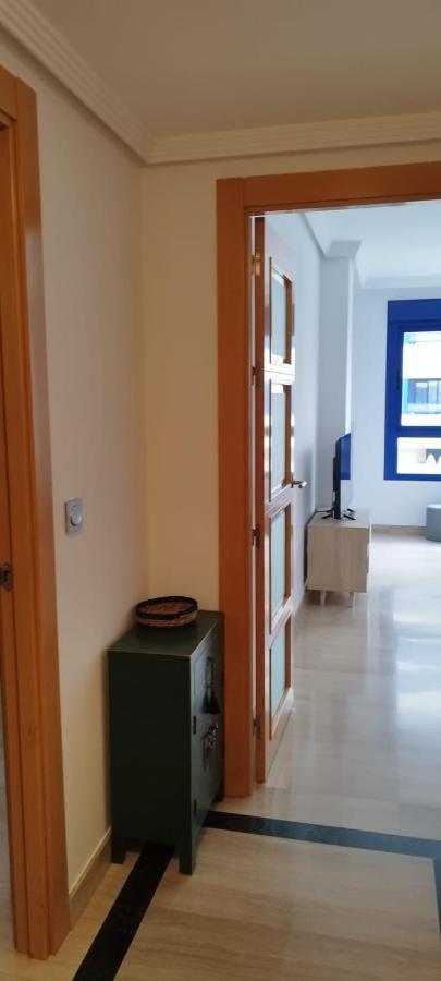 Frente Al Mar Apartment Malaga Exterior photo