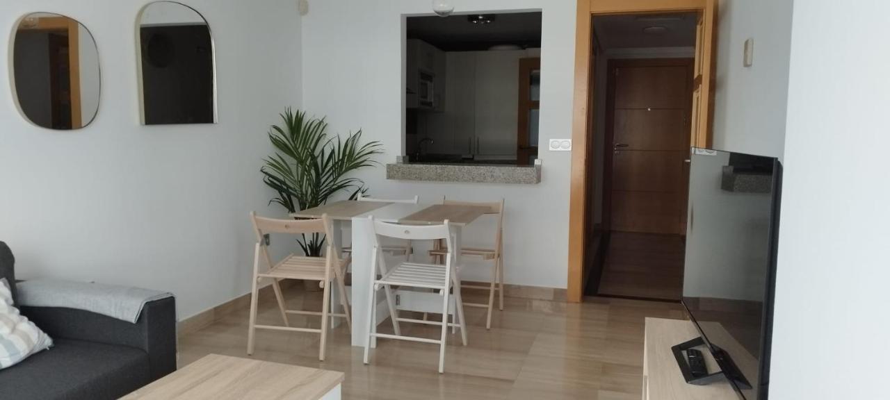 Frente Al Mar Apartment Malaga Exterior photo