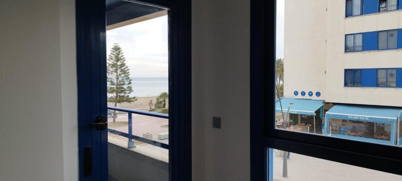 Frente Al Mar Apartment Malaga Exterior photo